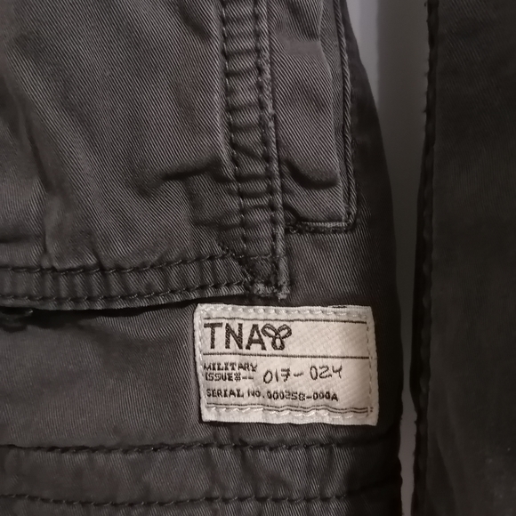 TNA Aritzia Platoon Jacket - Picture 4 of 8